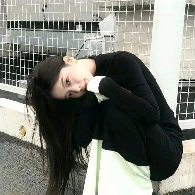 女孩不微笑