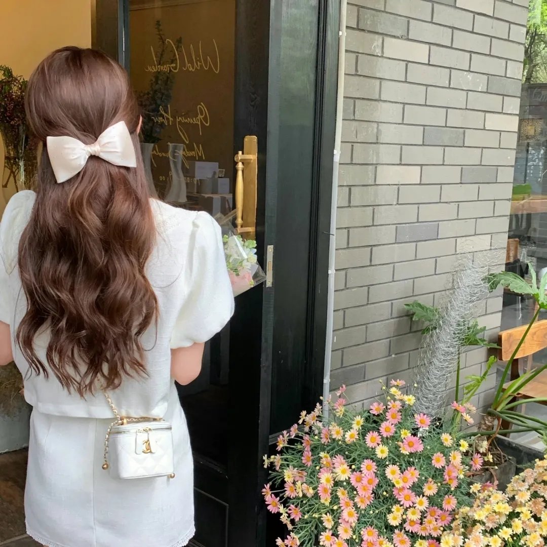 致不会表达爱的人